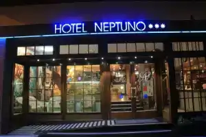 Neptuno Apartments, Калелья