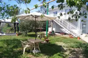 Апартаменты Аэропорт, Молдовка