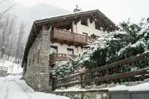 Petit Reve, Салле