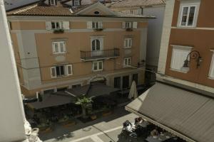 Casa Room Apartments Diaz 8, Триест