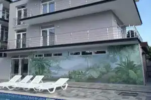 Гостиница «Сириус», Алушта