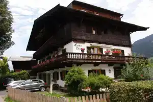 Pension Haus Christl, Кицбюэль