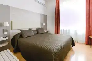 Hotel Ketty, Паденге-суль-Гарда