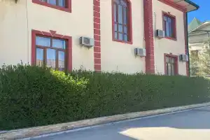 Chinor Garden Hotel, Ташкент