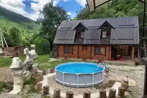Гостиница на Заречной, Рожкао