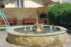 Гостиница «Ностальжи», Морское