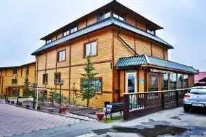 Гостиница «Крестовая Падь»