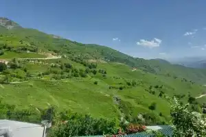 Гостиница, Чох
