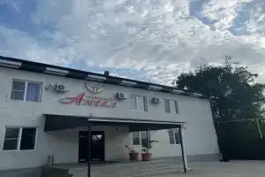Гостиница «Ангел», Солнечнодольск