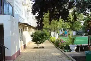 Гостевой дом на Лакоба 24, Цандрипш