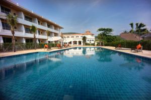 Villa Blanca Hotel & Restaurant, Бан Му Дут