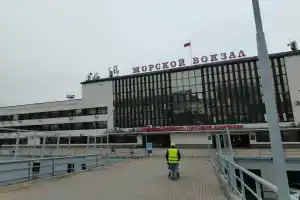 Гостиница «Теплое море», Владивосток