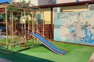 Гостевой дворик Илиос