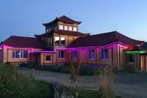 Загородный центр «Бамбучки» в Холмском районе