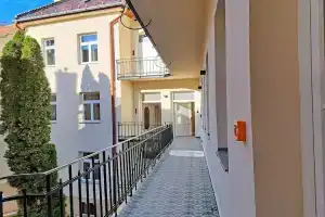 Domus Collis, Дьер 