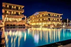 Gardelli Resort, Лаганас