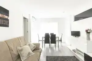 SurTrip Apartamentos - Tórtola II, Гранада