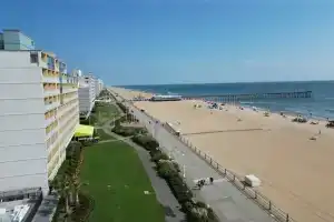 Four Points by Sheraton Virginia Beach Oceanfront, Вирджиния Бич