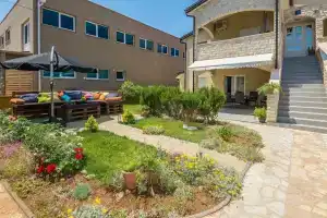 Apartments Galic, Povljana