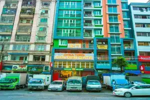 Golden Gate China Town Hotel, Янгон