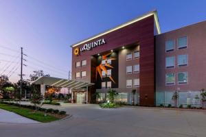 La Quinta Inn & Suites by Wyndham Lafayette Oil Center, Лафайетт