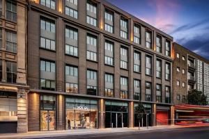 Отель «Yotel London City», Лондон