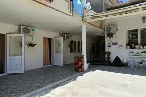 У Василия, Кабардинка