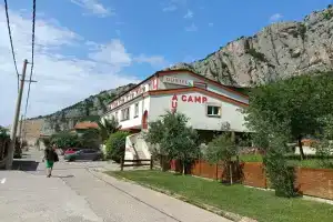 Hostel Izvor, Подгорица