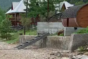 У Байкала, Большие Коты