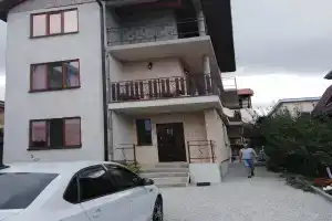 Гостевой дом на улице Генерала Кармалина 8, Голубая Бухта
