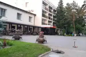 Санаторий-Профилакторий АО КНПЗ, Самара