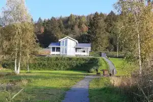 Lintu, Заречье