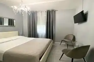 Dolomia rosmini, Тренто