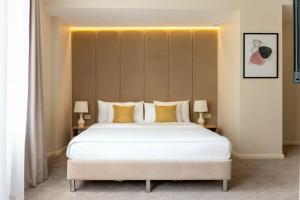 Kinney hotel sea view