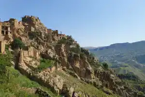 Гостиница, Коммуна