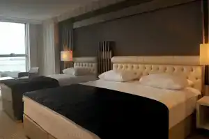 Neba Royal Hotel, Самсун
