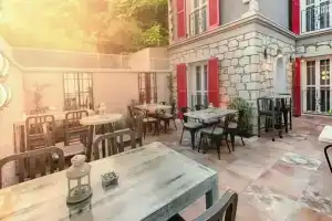 Апарт-отель «PETİTE BOUTIQUE APART», Чешме