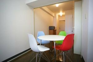 Castle Apartment Nezu, Токио
