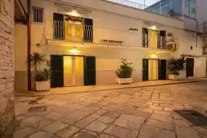Arco Gentile, Битонто