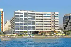 Eden Beach Apartments, Лимассол