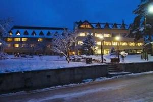 Buyuk Abant Hotel, Абант