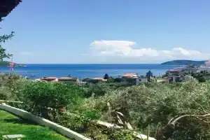 Villa Meroulas, Скиатос