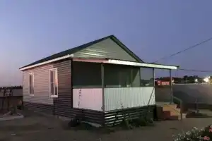 Дом у Анны, Должанская