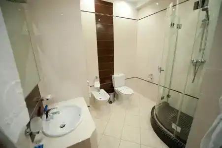 Respect Hall & Spa - 13