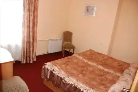 Успенская - 12