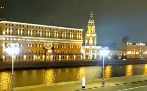 People Red Square - 15