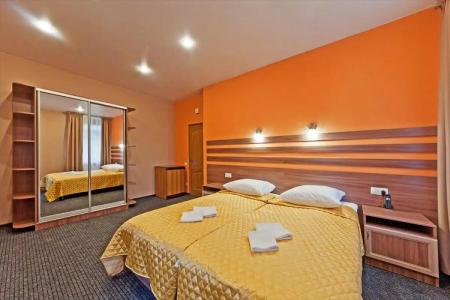 Виктория - 22