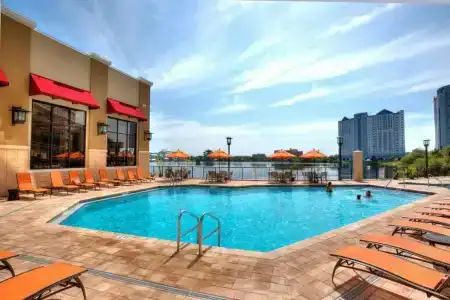Ramada Plaza Resort & Suites By Wyndham Orlando International Drive - 15