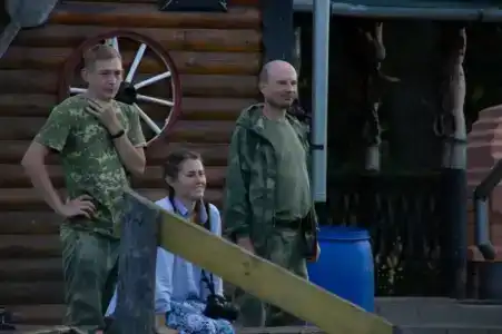 Крайняя хата - 3