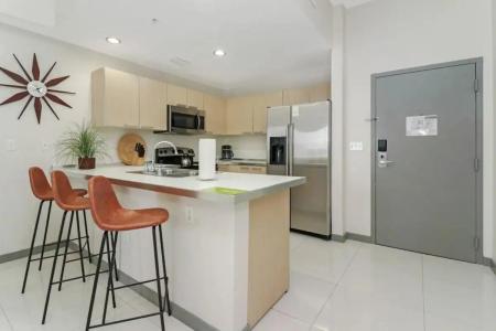 Habitat Brickell I Sextant - 86